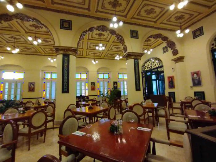 Participantes en la edición 18 del Seminario Internacional de Periodismo y Turismo, que sesiona en La Habana, recorren espacios relacionados con la historia, el patrimonio y el agroturismo
