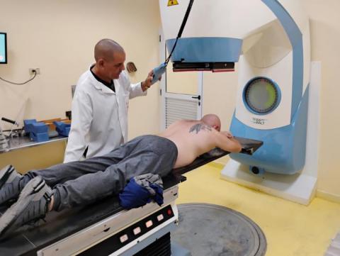 Cuba fortalece red de tratamiento del cáncer