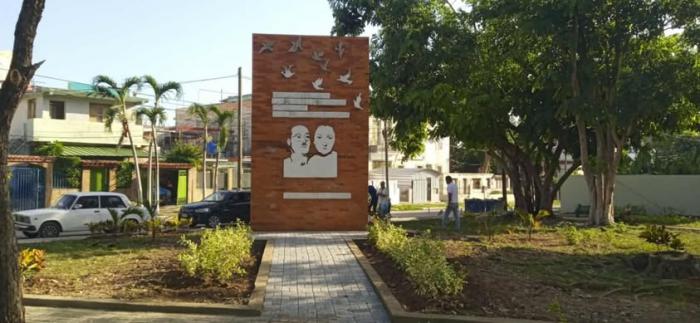 Monumento a los esposos Rosenberg