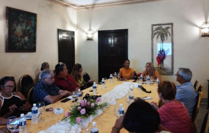 Conferencia de prensa sobre segunda edición de Expobodas Habana.