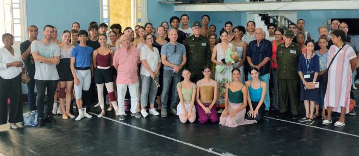 BNC recibe Sello conmemorativo 50 aniversario del Minint