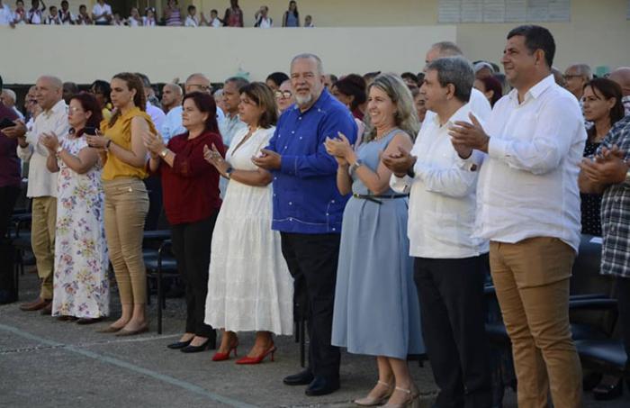 Marrero Cruz encabeza acto central por inicio curso escolar, celebrado en Pinar del Río