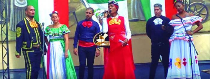 Festejos por el Grito de Dolores, Fiesta Nacional de México