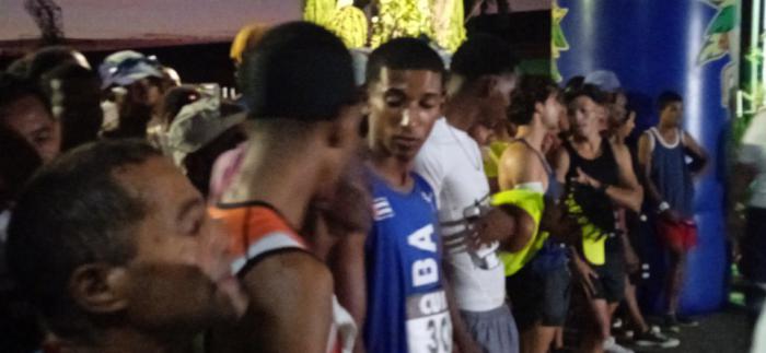Nuevamente los andarines cubanos se verán las caras en la linea de salida, esta vez, festejando los 65 años de los CDR.