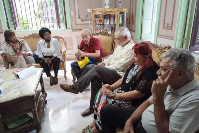 Representantes del Movimiento Independentista Nacional Hostosiano de Puerto Rico en La Habana
