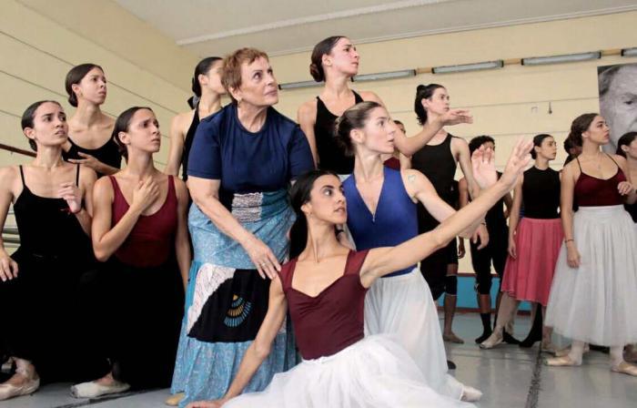 Laura Alonso y su Compañía