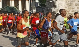 Amplia participación en la Carrera Por la paz desde el barrio.