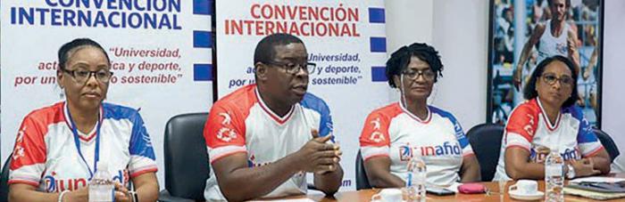 UCCFD se proyecta hacia eventos científi cos internacionales