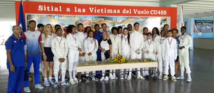 Homenaje a Mártires de Barbados en EIDE de Cotorro