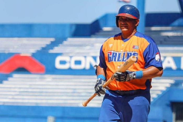 Gallos continúan de fiesta en La Habana