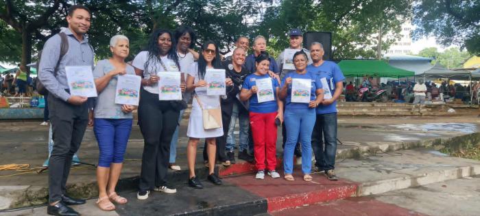 El municipio de Cerro reconoció este 11 de octubre por su entrega y compromiso, a organismos, empresas, Consejos Populares y organizaciones de masas que han apoyado en la fase inicial de la campaña para devolverle al territorio higiene ambiental y motivar la incorporación de la población, por el bien común.