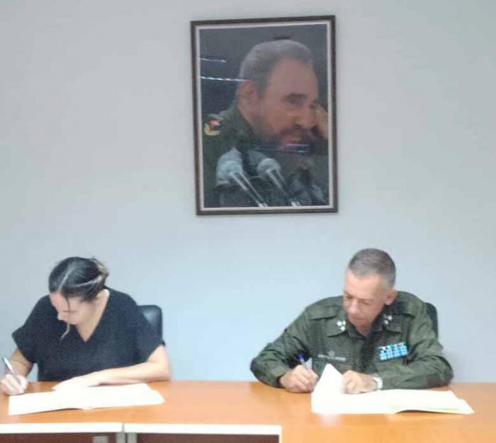 Convenio de Colaboración Ministerio de Cultura y Dirección de Establecimientos Penitenciarios del MININT
