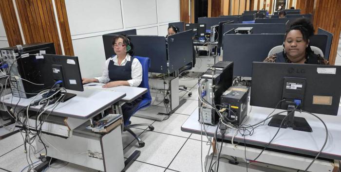 Centros de Atención Telefónica de la División La Habana de ETECSA