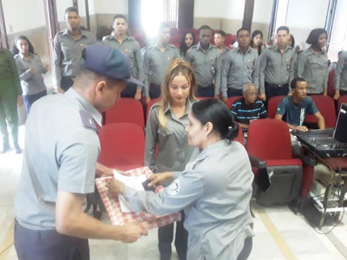 Realizan Graduación en la Academia de la PNR Mártires de Tarará