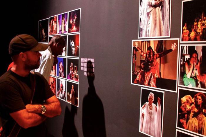 Expo sobre las mujeres en las artes escénicas