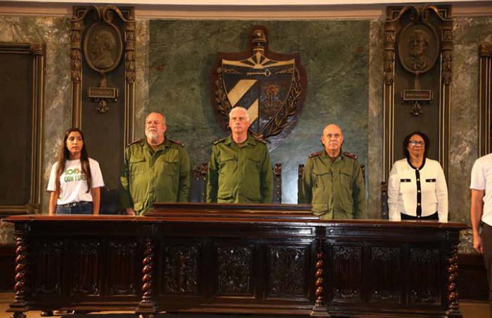 Díaz-Canel en acto por el Día Internacional de los Estudiantes