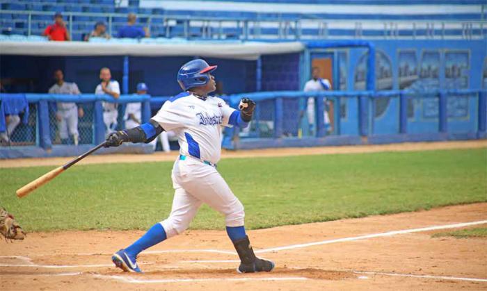 Leones de Industriales