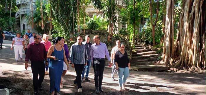 Los Jardines de La Tropical fue una de las instalaciones visitadas.