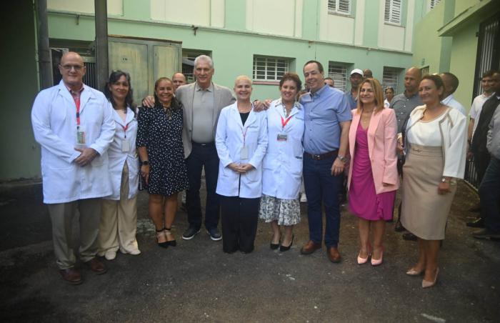 Visitó Díaz-Canel hospital Fructuoso Rodríguez