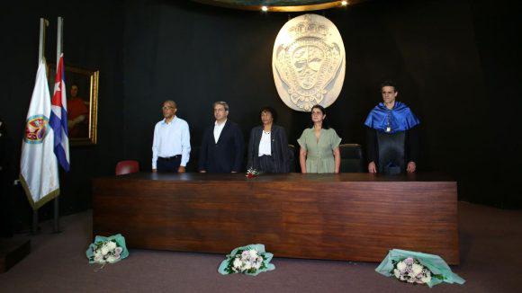 Acto por el 295 aniversario de la Universidad de La Habana