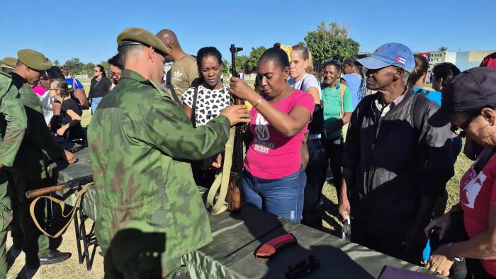 Día territorial de la Defensa en Diez de Octubre y Arroyo Naranjo
