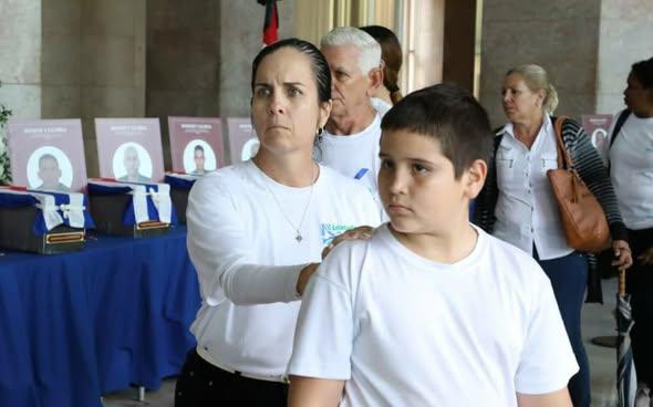 Despedida de duelo a los 32 combatientes caídos en Venezuela