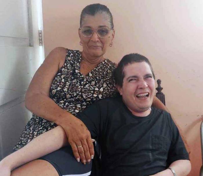 El otro Carlitos y un logro de la neurocirugía cubana