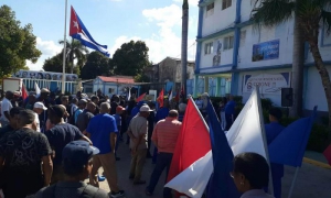 Trabajadores de Empresa Nacional de Obras Marítimas condenan ataque de EEUU contra Venezuela