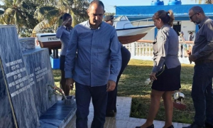 Liván Izquierdo Alonso durante homenaje a héroes de Tarará