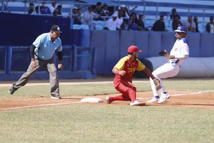 Modifican postemporada beisbolera cubana debido a complejidad energética