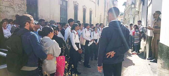 Abre nuevo curso preparatoria de PDL La moneda cubana