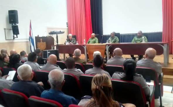 Encuentro con combatientes que enfrentaron agresión yanqui en Venezuela