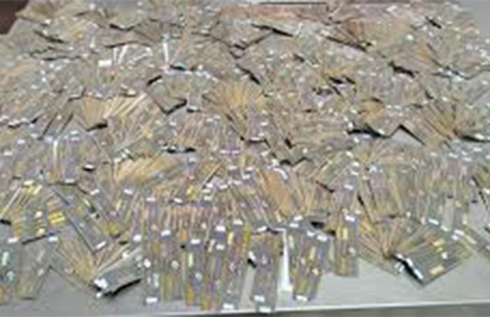 Detecta Aduana habilitaciones falsas de tabaco Cohiba