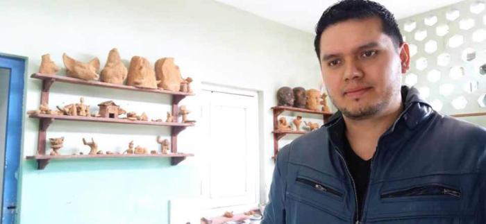 Luis Alberto Orozco Paniagua, maestro de primaria mexicano