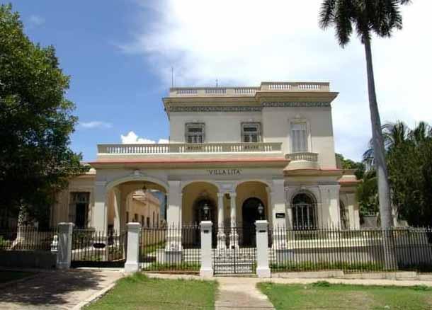El museo biblioteca Servando Cabrera,  propicia en los escolares el conocimiento de la obra y los estilos del reconocido pintor. 