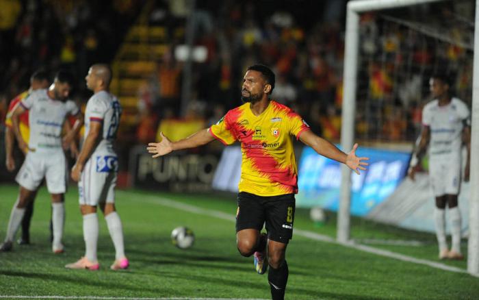 Marcel Hernández, futbolista habanero