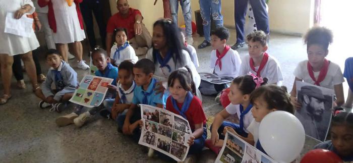 Momentos culturales a cargo de los alumnos del plantel. Foto: Oscar Álvarez Delgado Momentos culturales a cargo de los alumnos del plantel. Foto: Oscar Álvarez Delgado