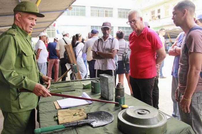 Día de la Defensa en alrededores de Empresa Suchel