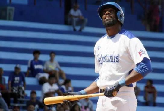 Pelotero del equipo de Industriales