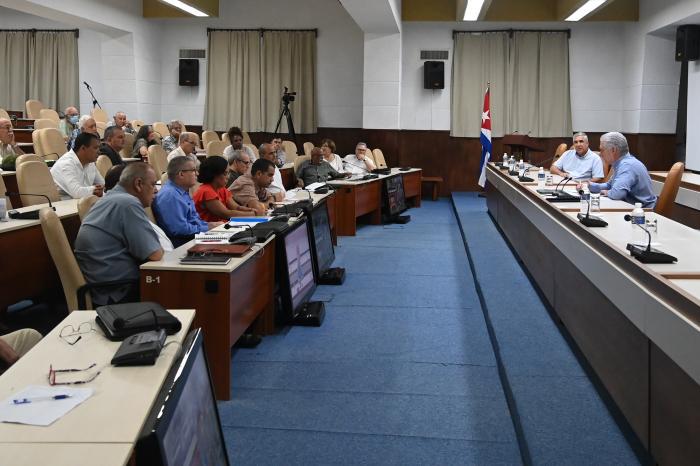 Miguel Díaz-Canel Bermúdez, durante la sesión de abril del Consejo Nacional de Innovación (CNI).