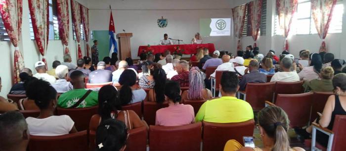 Rendición cuenta presidente Poder Popular en Cotorro