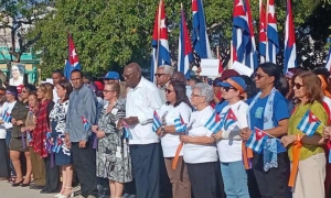 Acto presidido por los miembros del Buró Político, Salvador Valdez Mesa, vicepresidente de la República; y Teresa Amarelle Boue, secretaria general de la FMC.

Asistieron también al acto Liván Izquierdo Alonso, primer secretario del Partido en La Habana; y Yanet Hernández Pérez, Gobernadora de la ciudad; ambos integrantes del Comité Central.