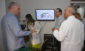 Recorrió Díaz-Canel Instituto de Neurología y Neurocirugía