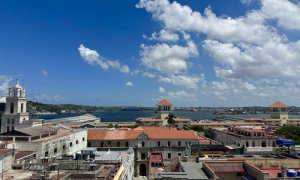 Vista desde lejos del Museo Nacional de Bellas Artes