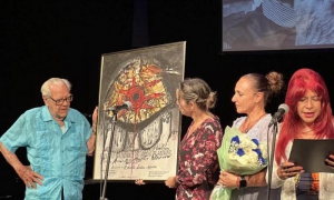 Entregan Premio Nacional de Artes Plásticas 2025 a Roberto Salas