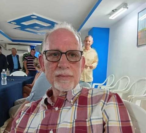 Don Foreman, representante del Sindicato Canadiense de  Trabajadores Postales.