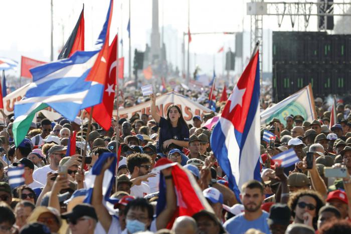 Marcha por el primero de mayo.