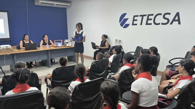 Celebran aniversario 22 del Museo de las Telecomunicaciones de Cuba