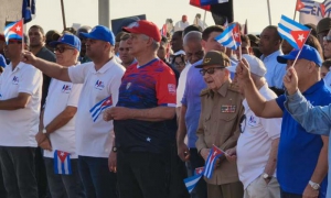 Raúl Castro y Díaz-Canel en la Tribuna antiimperialista