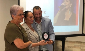 Beatriz Márquez recibe la condición Artista Leyenda de la EGREM